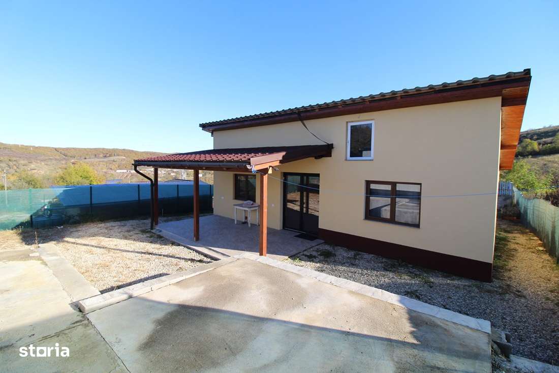 Vând casă parter în Teliucu Inferior, la 6km de Hunedoara, teren 555mp-7