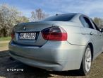 BMW Seria 3 320d - 5