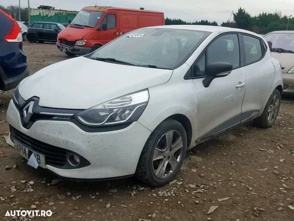 Dezmembrez Renault Clio 4 - 1