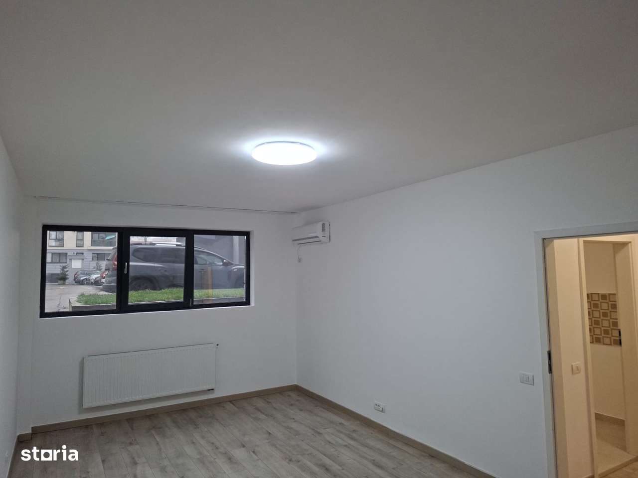 Apartament 3 camere - Exigent PLaza - 165.000 € + TVA-9