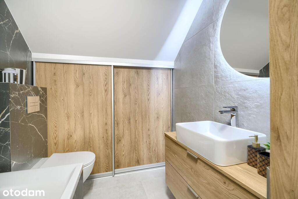 Dwupoziomowe mieszkanie 118m2 urządzone pod klucz!-13