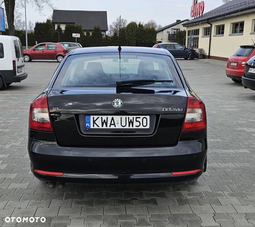 Skoda Octavia 2.0 TDI Ambiente - 11