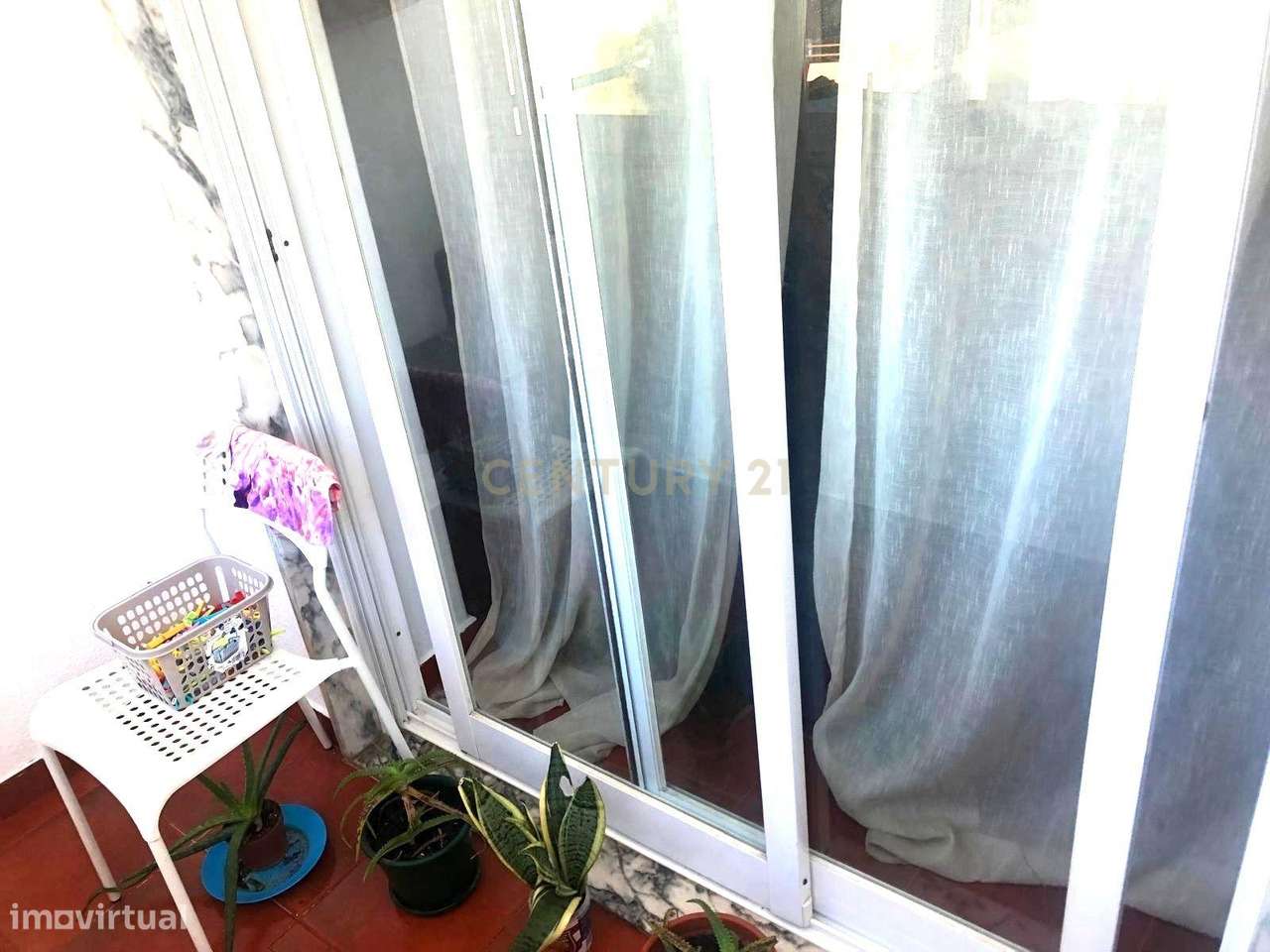 Apartamento de 3 assoalhadas, em zona central do Barreiro - Grande imagem: 4/16