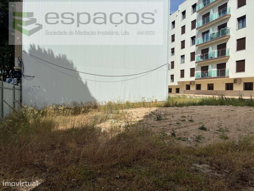 Lote de terreno para construção AV. da Liberdade-1