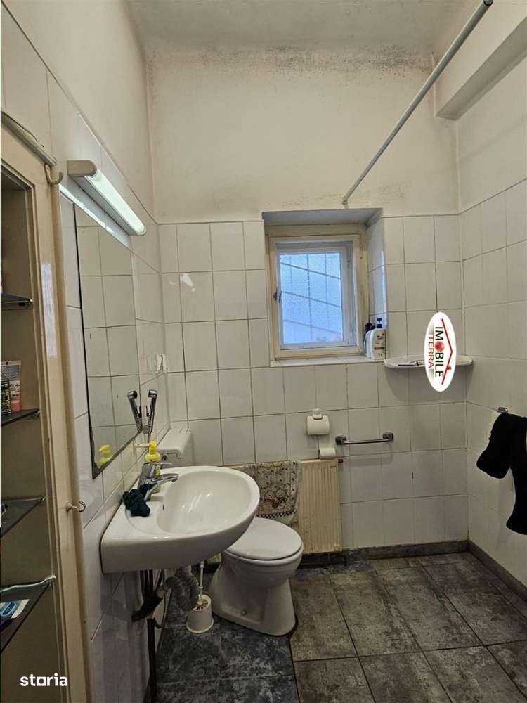 Casa cu 900 mp teren zona Calea Poplacii aproape de Parcul Sub Arini-7