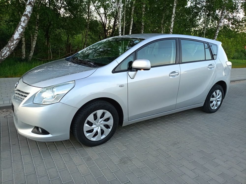 Toyota Verso 1.6 7-Sitzer Life 2010
