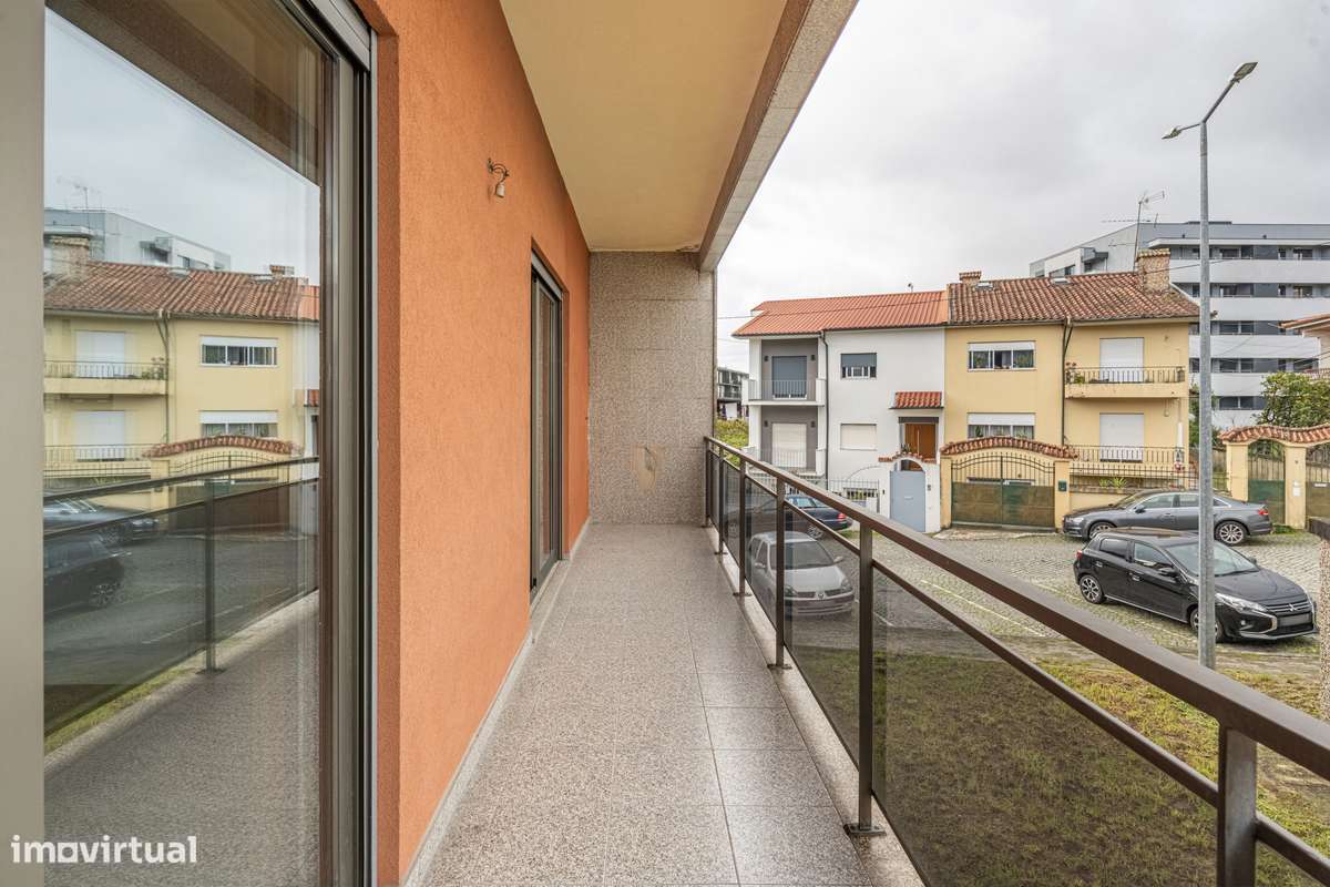 Apartamento T1 junto à Universidade do Minho-8