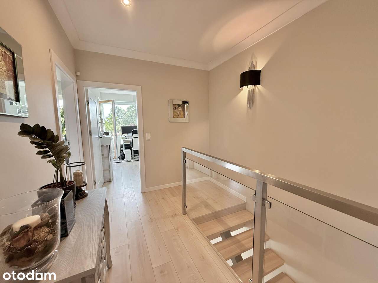 Nowoczesny dom, w którym każdy detal pracuje na Twój komfort-9