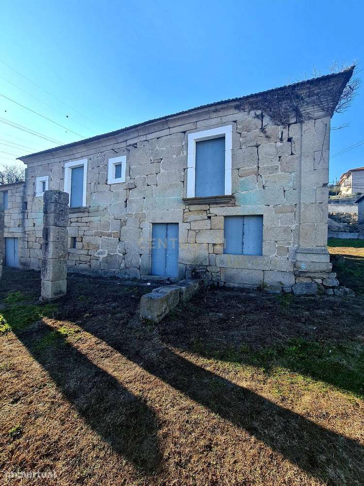 Casa da Fonte, imovel com Apontamento historico para restauro - Grande imagem: 5/17
