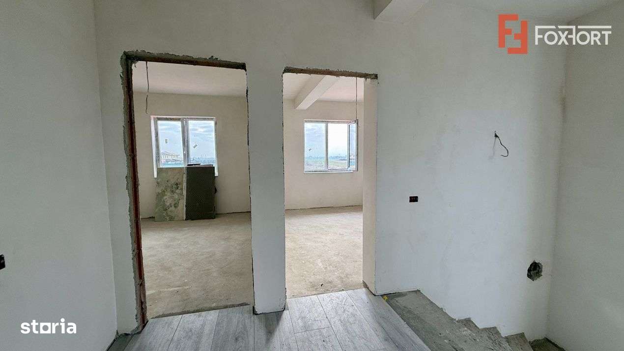 Duplex cu 5 camere de 128 mp utili si teren de 420 mp, zona Giarmata V-14