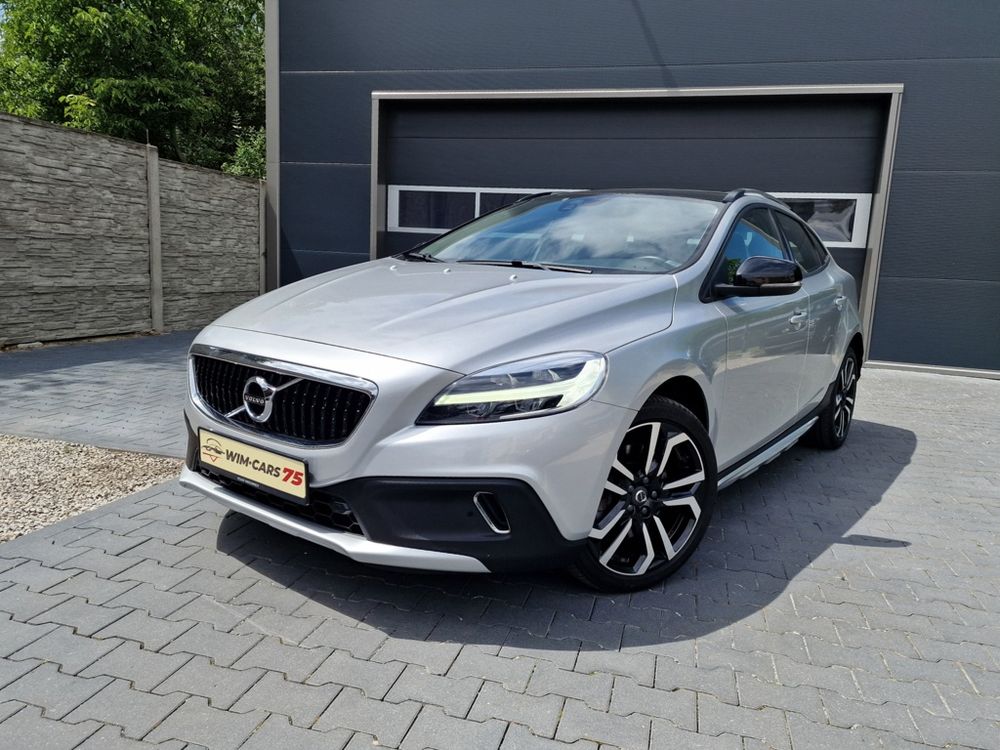 Volvo V40 D2 Geartronic Momentum 2019