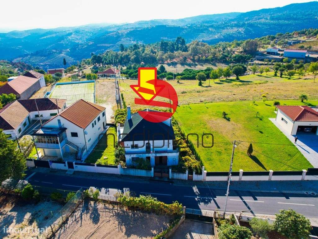 MORADIA T4 C/ GARAGEM-21