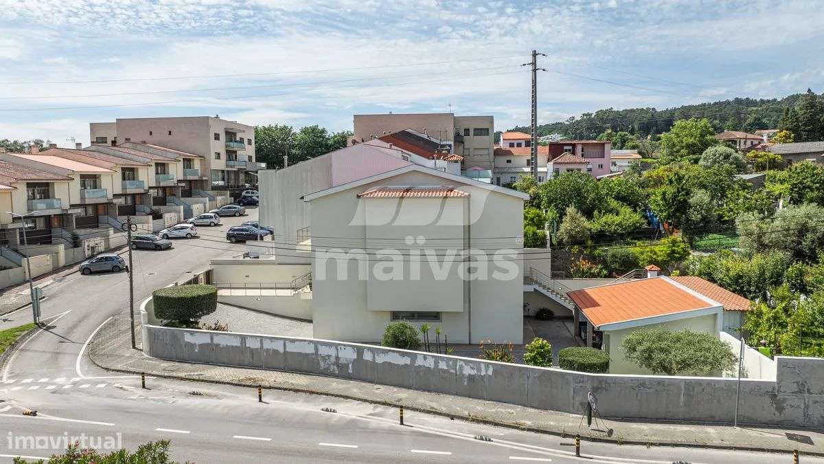 Moradia Gaveto T4-41