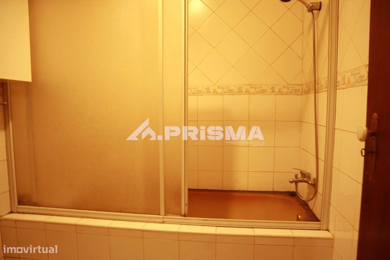 Moradia com espaço exterior para venda em Castelo Branco-11
