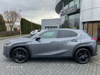 Lexus UX - 5