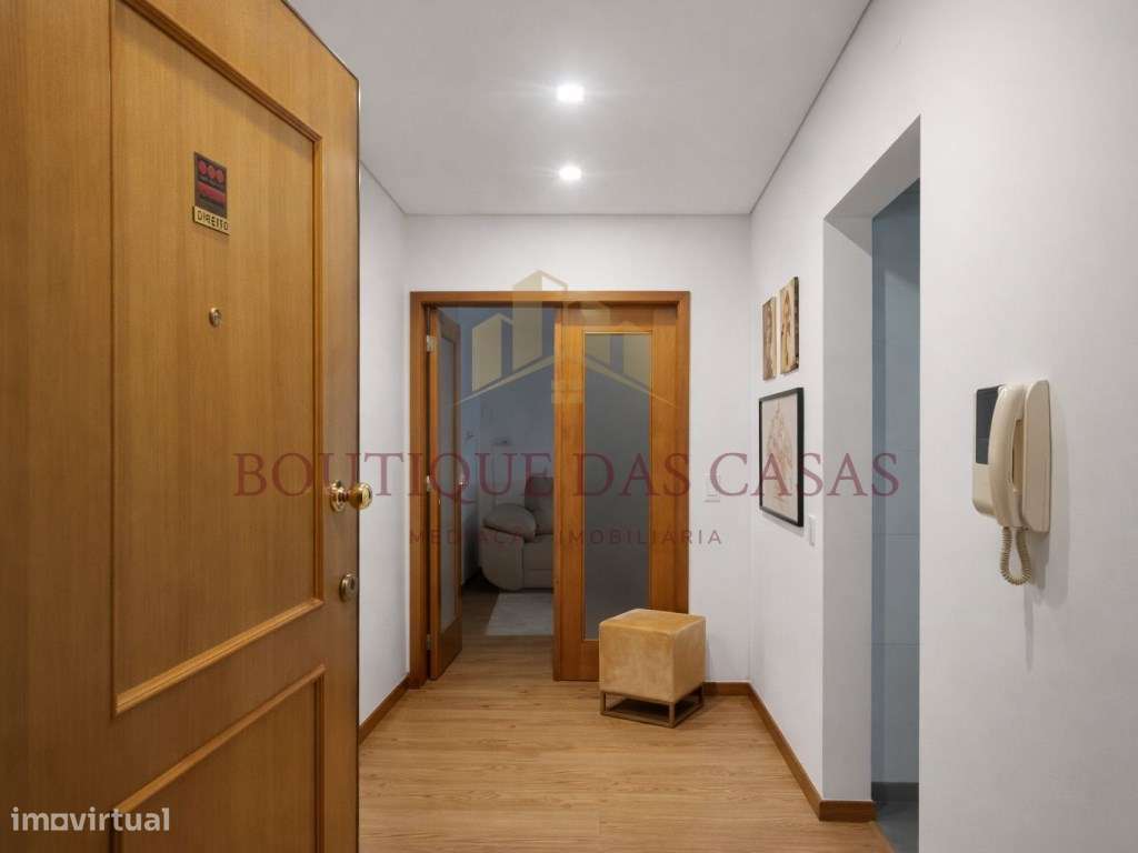 T2 Totalmente Remodelado com Terraço e Vista Desafogada | Rio Tinto - Grande imagem: 5/18