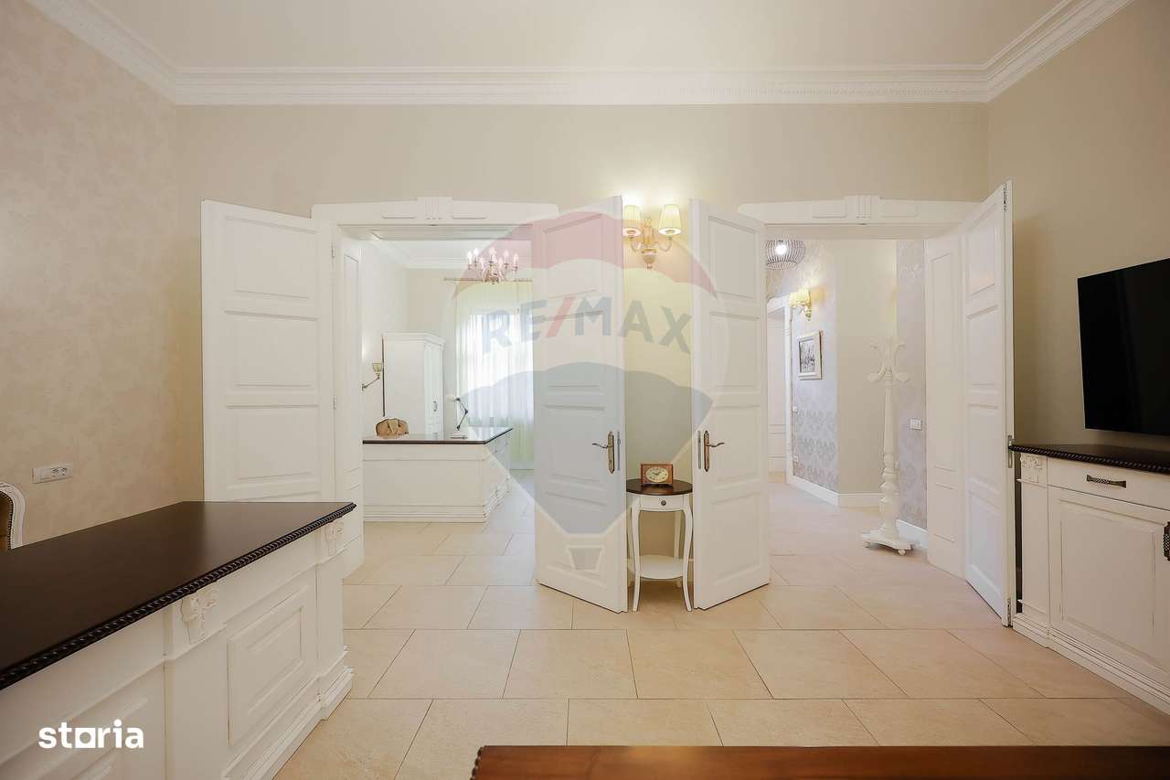 Birou Premium+ cu Terasă, Ultracentral Oradea, Gata de Activitate Acum-2