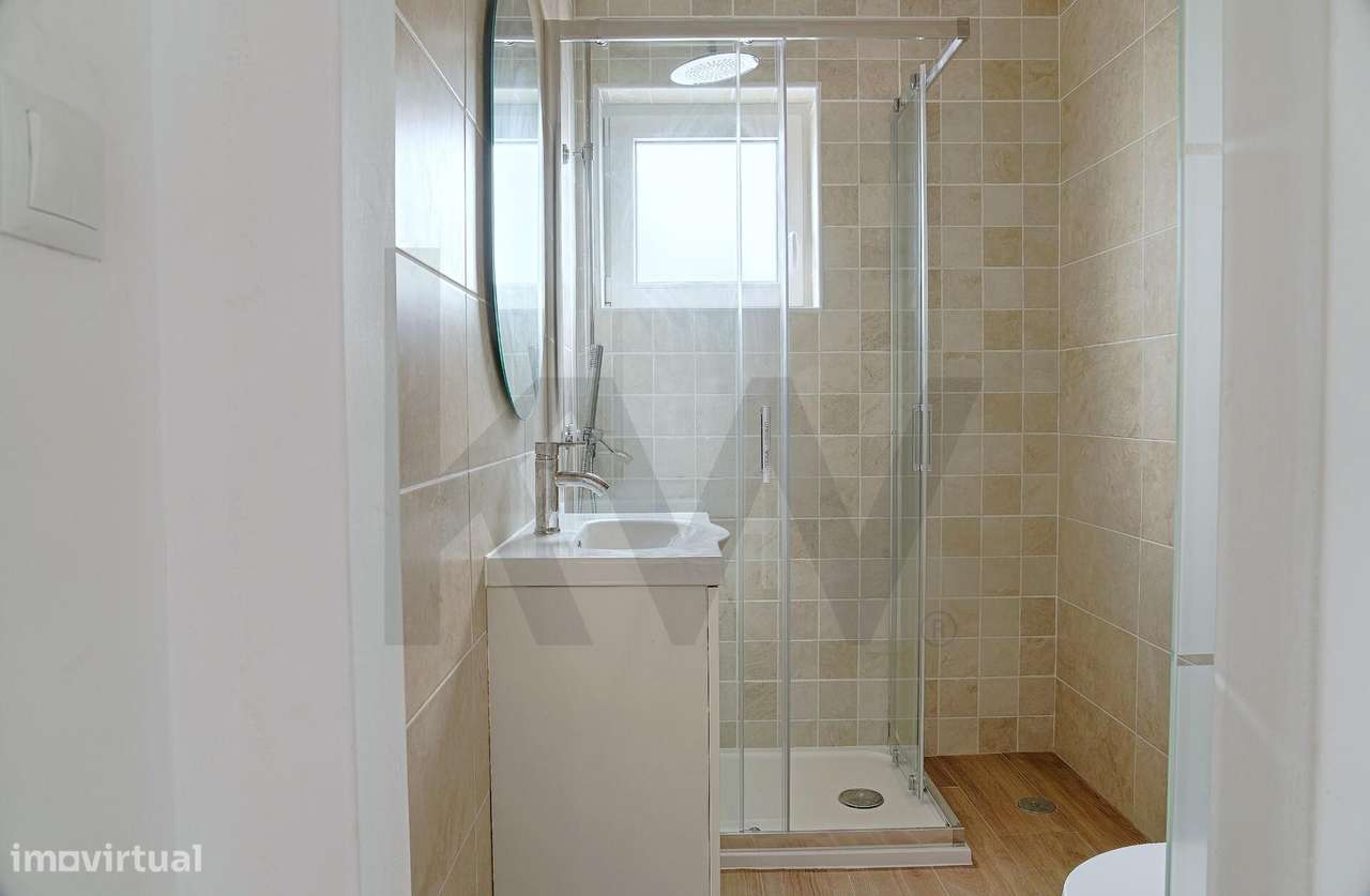 Apartamento T1 totalmente remodelado na Rua Vasco da Gama Fernandes --14
