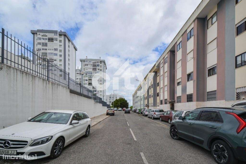 Apartamento T2 em Odivelas-18