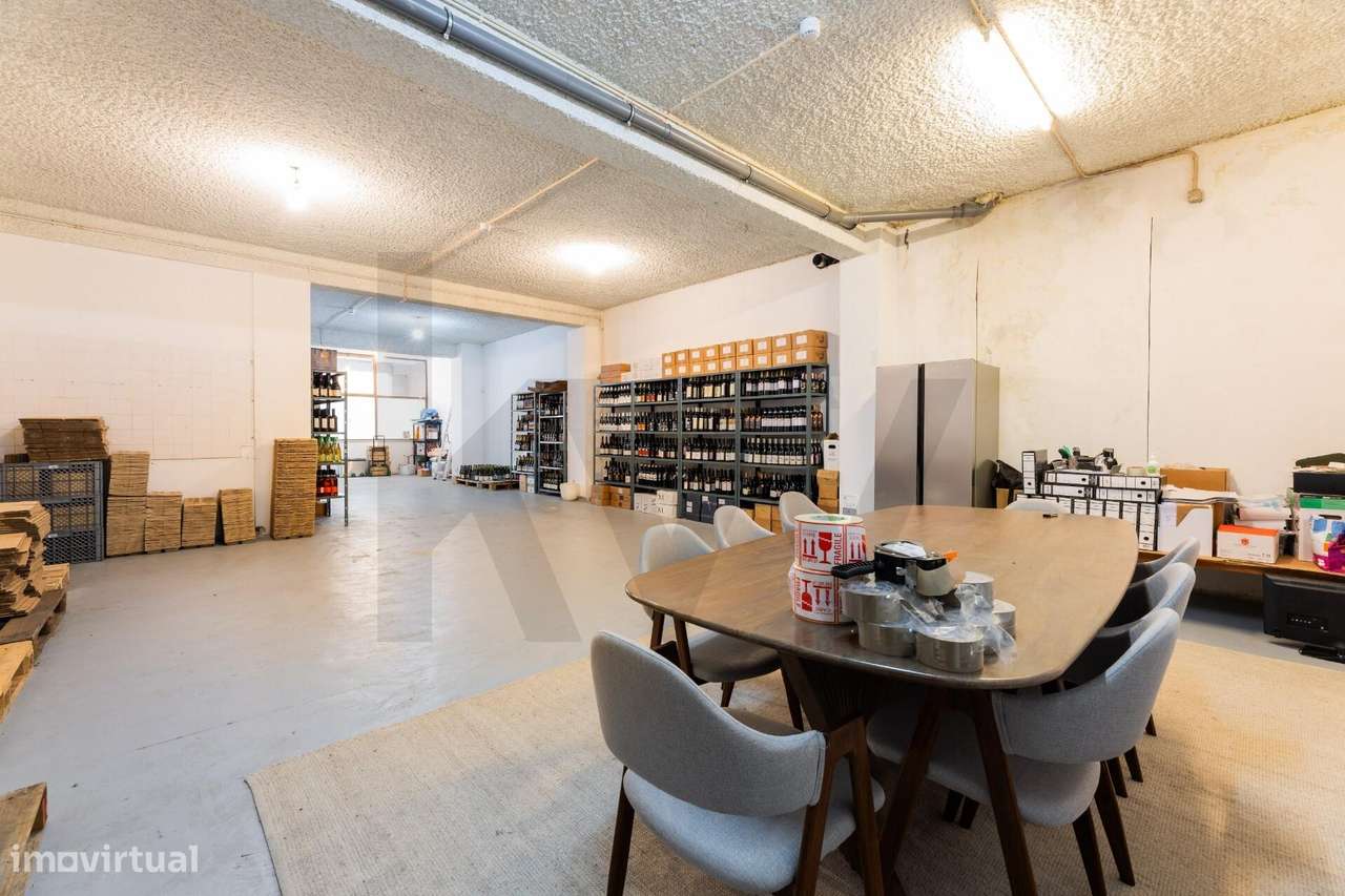 Loja para Venda em Braga - Maximinos com parqueamento e arrecadação - Grande imagem: 5/15