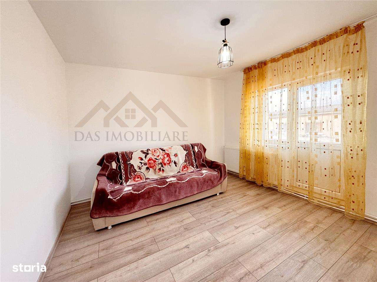 Apartament 3 camere, decomandat, str. Vlad Tepes - Imagine principală: 3/8
