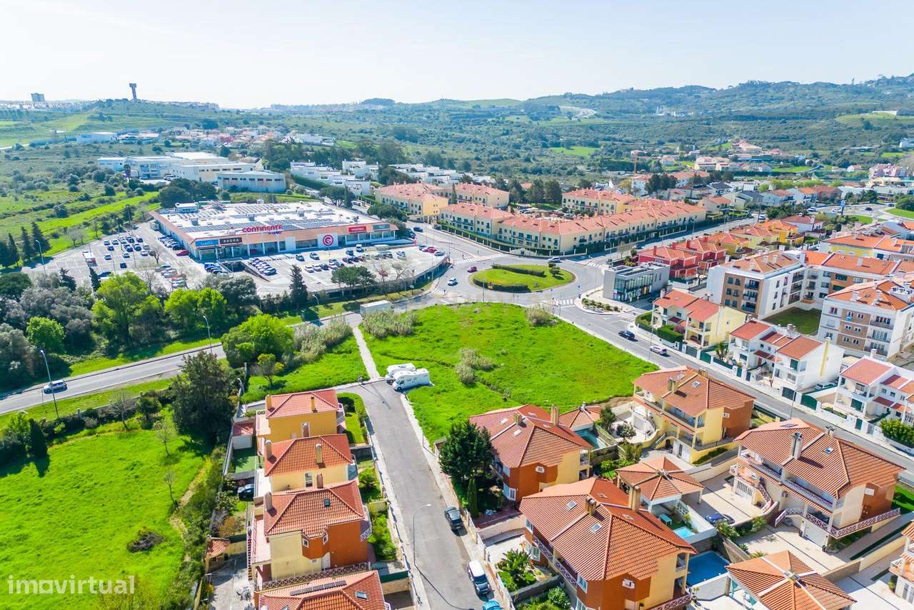 Sintra Lourel - Lote de Terreno c/679m2 para Construção de Moradia Iso-8