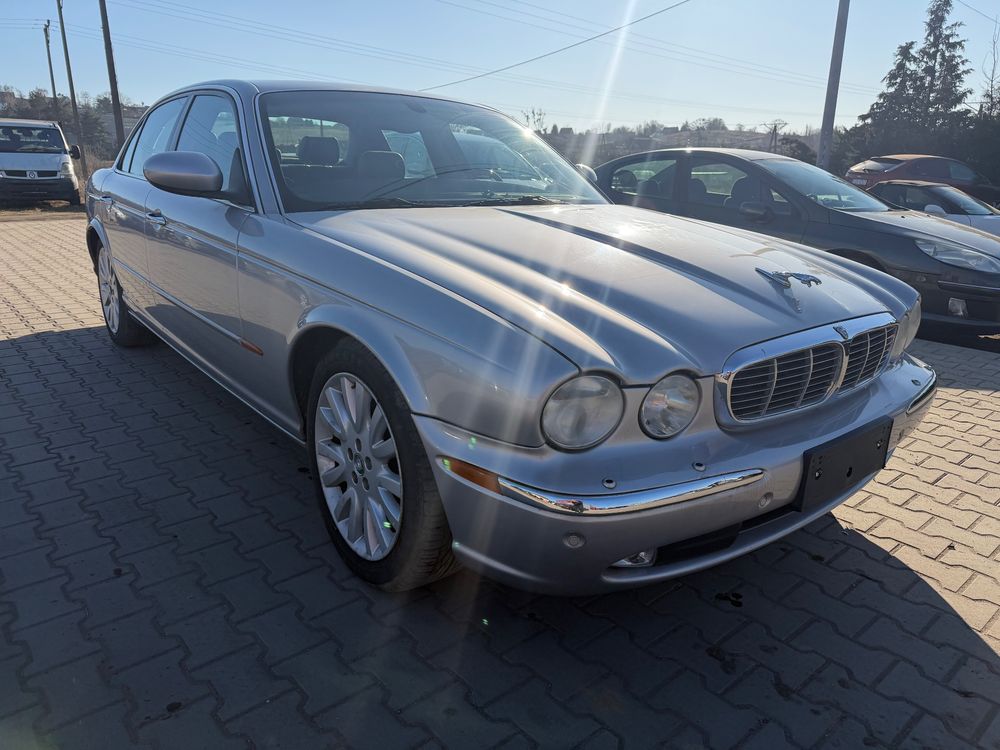 Jaguar XJ X308 XJ8 4.2 LWB 2003