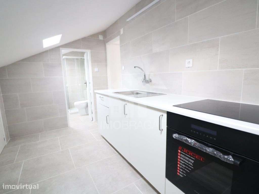 Venda Apartamento T2+1 com Sótão (transformado em T2) - São Vítor, ...-33