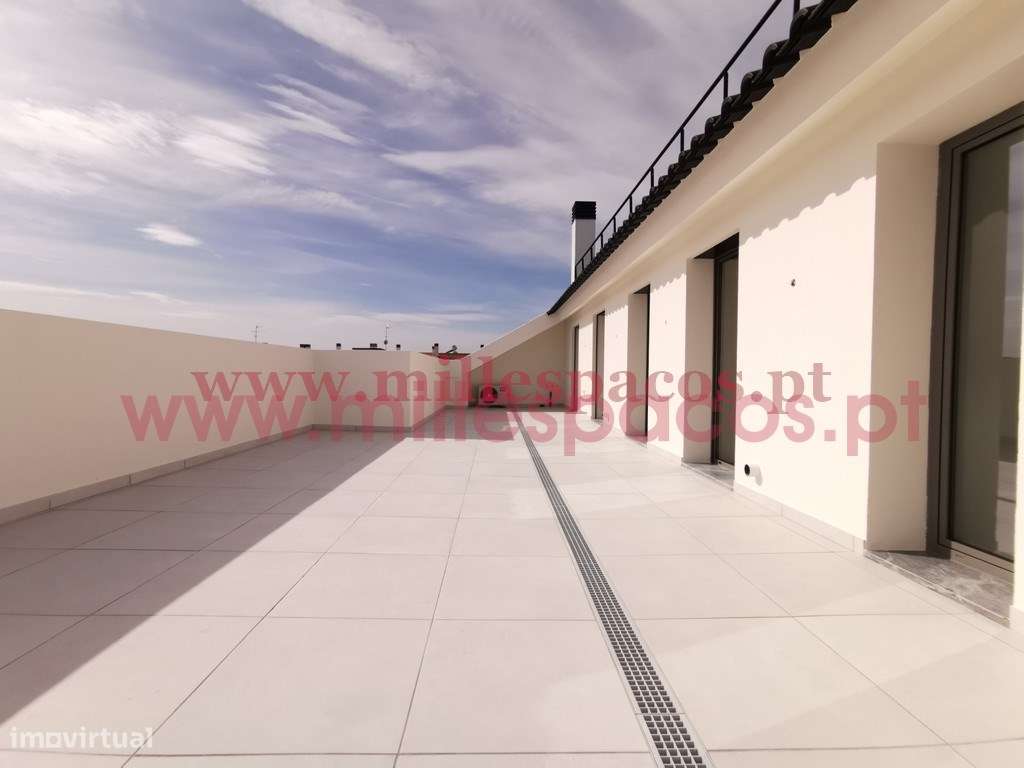 T3 Duplex -Terraço/Sul e Garagem-22