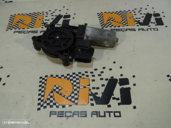 Motor Do Elevador De Vidro Frente Esquerdo Bmw 3 (F30, F80)  71019003 - 1