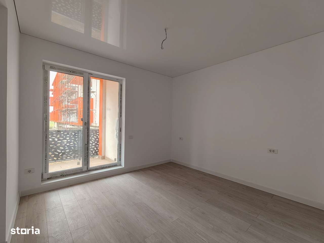 Studio 44mp premium luminos cu terasa si dormitor-incalzire pardoseala-5