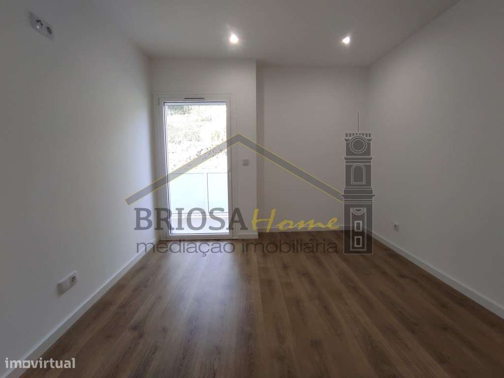 Apartamento T2, novo, em Coimbra-10