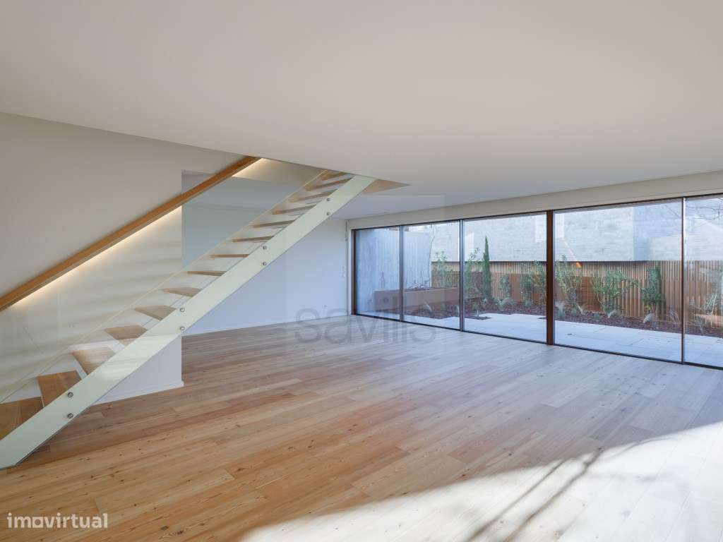 Moradia T4 - Vila Nova Parque - Grande imagem: 4/59