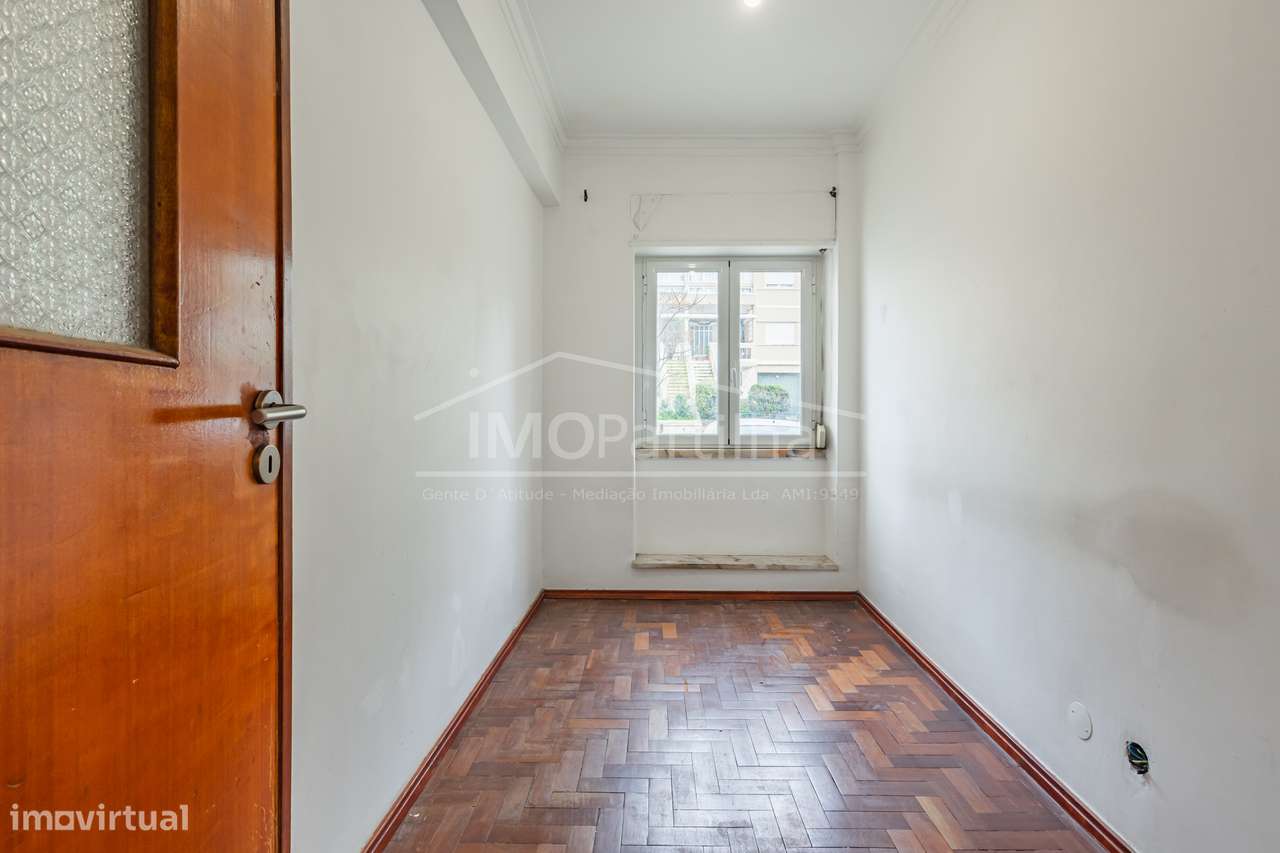 Apartamento T2
Agualva Cacém - Grande imagem: 4/17