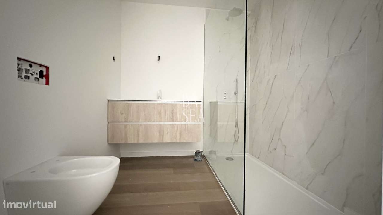 Moradia nova  de gaveto com 3 suítes em Lanhoso Póvoa de Lanhoso-20