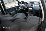 Dacia Duster 1.6 4x2 Laureate - 9