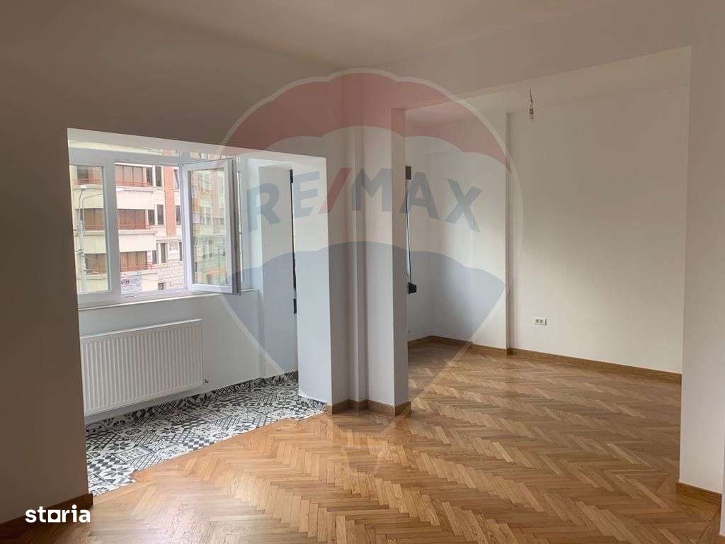 Birou de închiriat, 3 camere, Ministerul Transporturilor - Imagine principală: 1/19