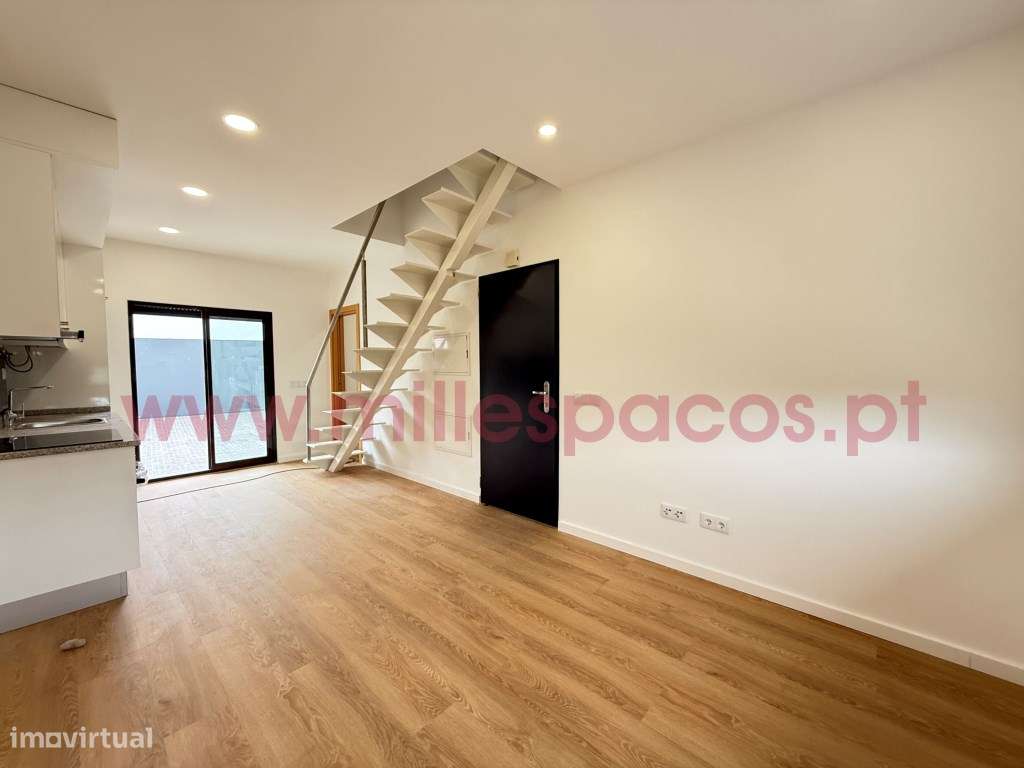 Moradia T2 Nova c/ Garagem aberta - Grande imagem: 2/14