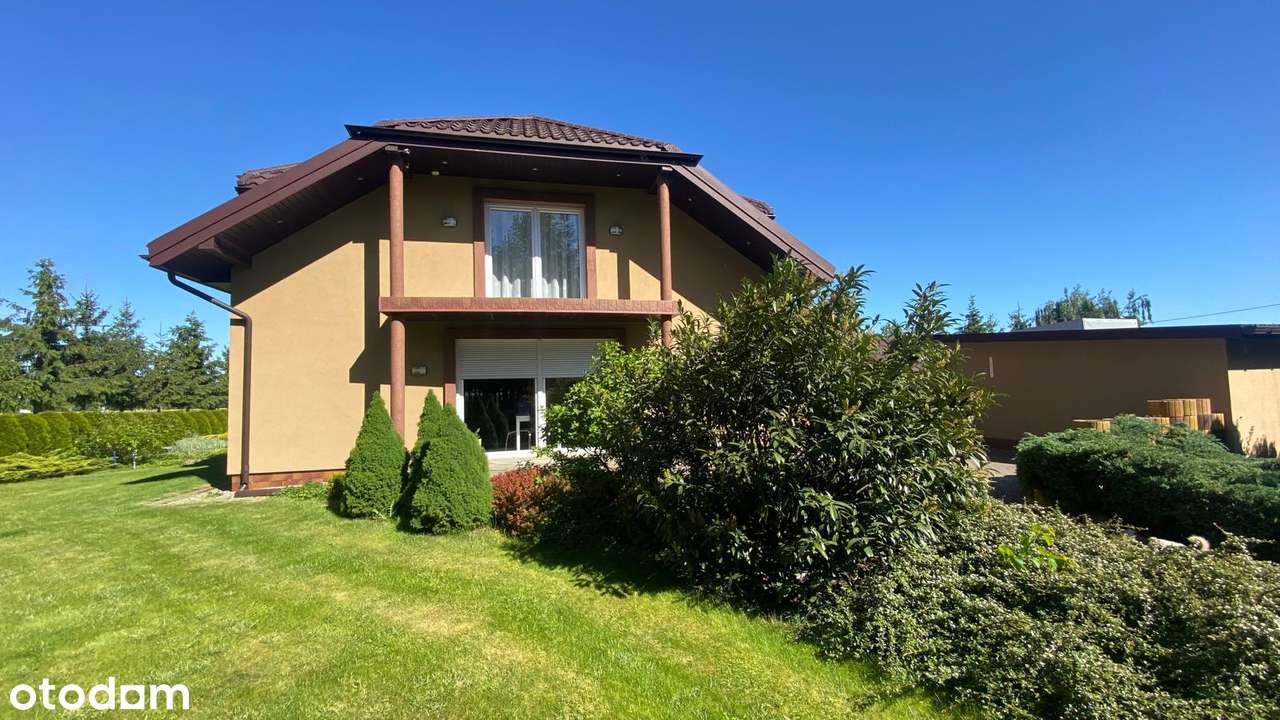 Idealny dom na wygodne życie poza miastem-6