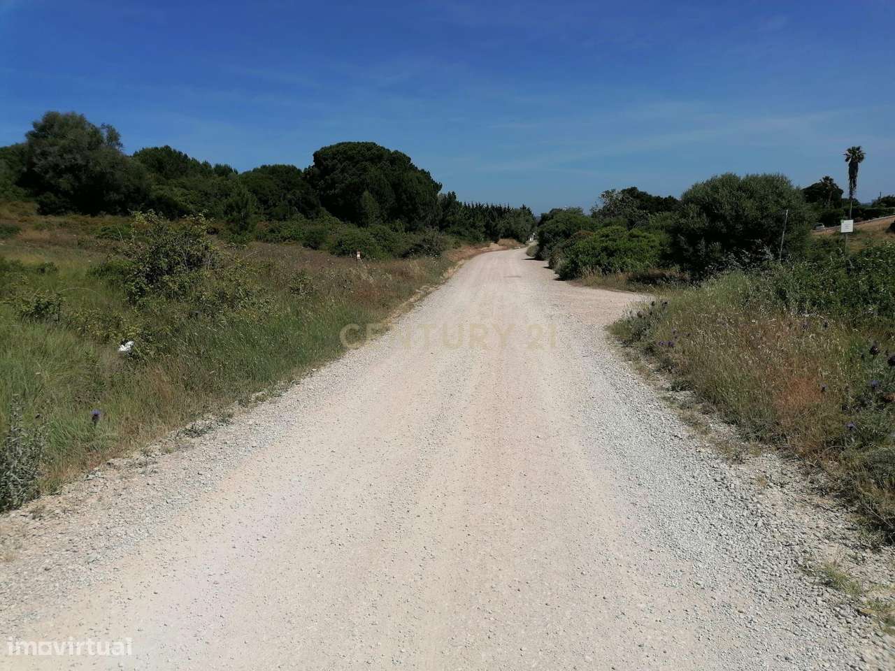 Terreno com 454 m2 Alfarim-5