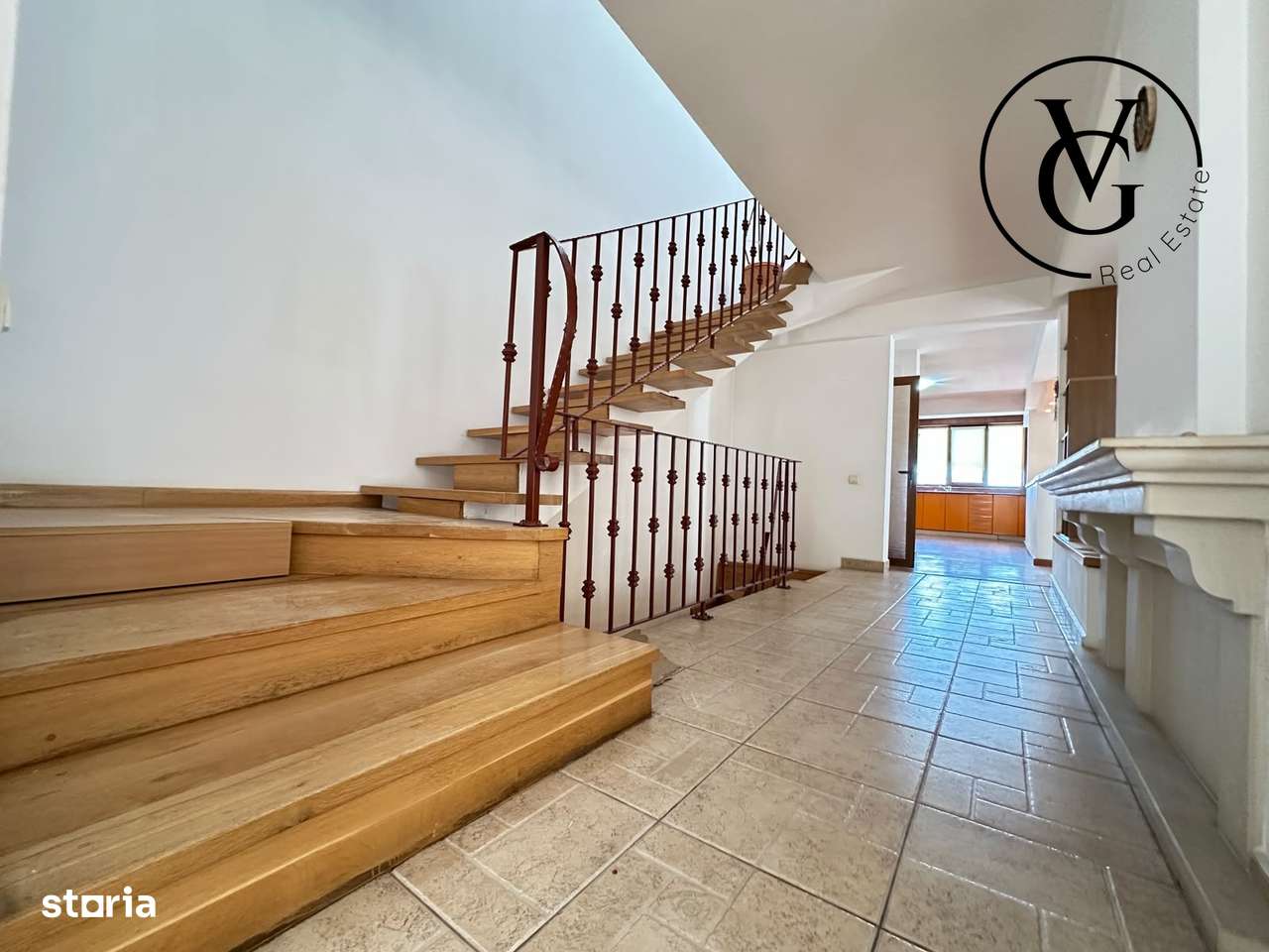 Vila moderna D+P+E | zona ultracentrala Tulcea-17