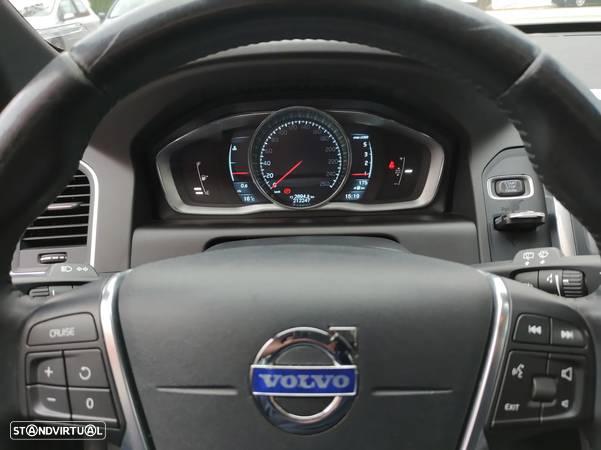 Volvo XC 60 2.0 D4 Summum - 25