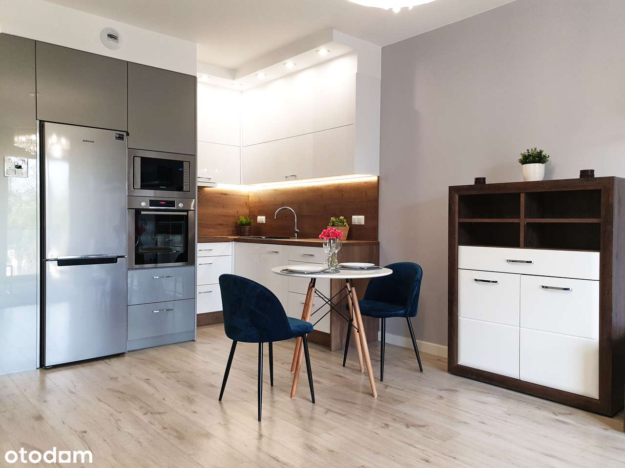 2-pok Apartament przy stacji metra MŁOCINY oraz Stawów Brustmana – pohled 2