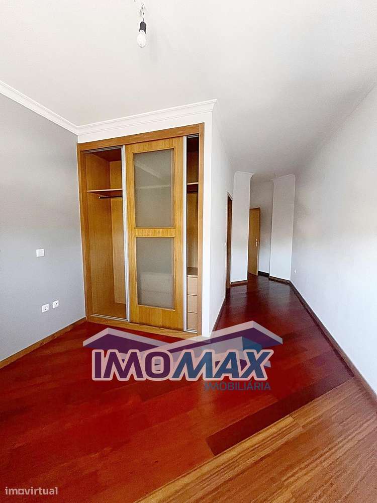 Apartamento T3 - Nespereira,Lousada - Grande imagem: 5/9