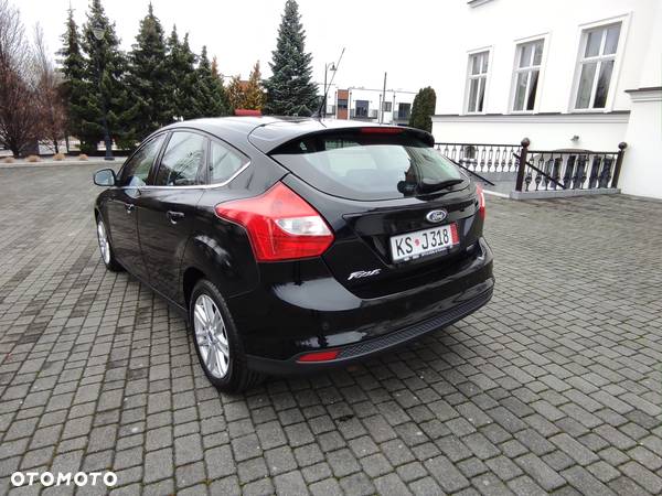 Ford Focus 1.0 EcoBoost Titanium - 11