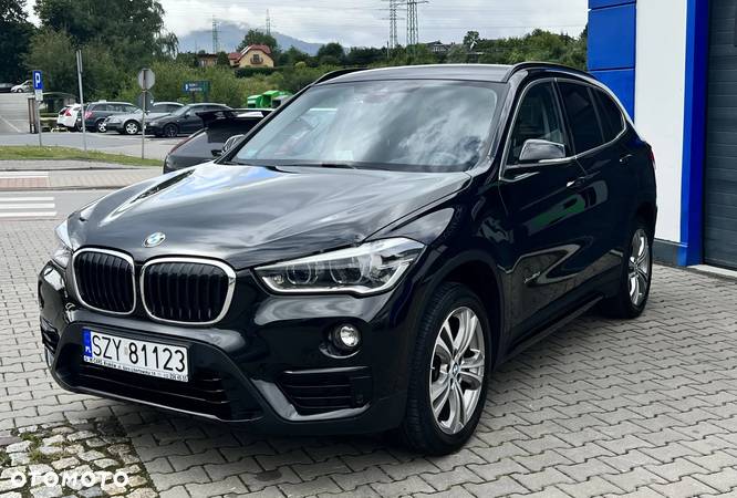 BMW X1 xDrive18d Sport Line - 2