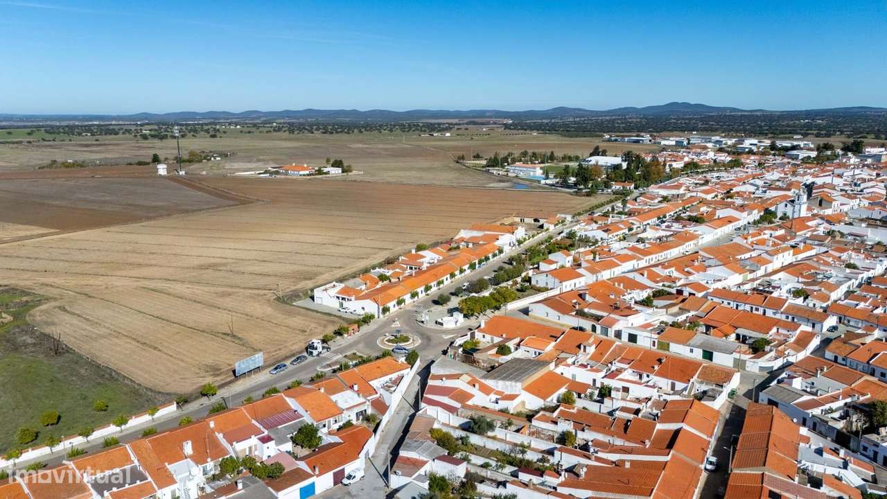 Encanto Alentejano com Logradouro — Moradia T3 em Vila Nova de São Ben-35