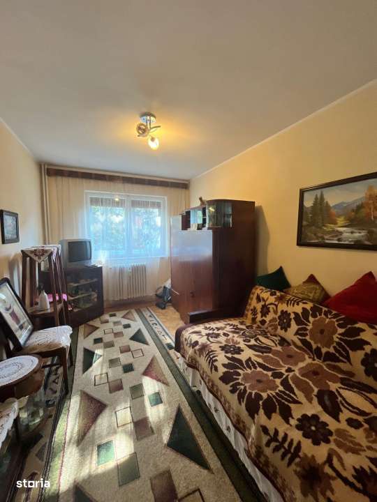 Apartament 3 camere, etaj 2, Garaj, Radauti - Imagine principală: 3/14