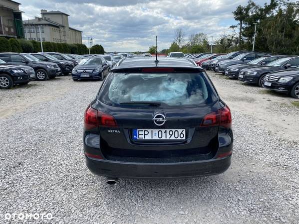 Opel Astra 1.4 Turbo Sports Tourer Design Edition - 5