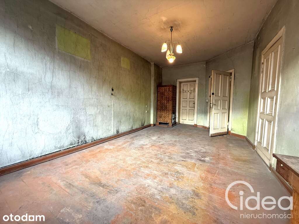 Centrum, balkon, 3 pokoje, 73,17m2, do remontu-1